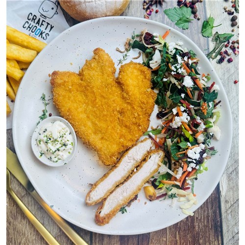 CRAFTY CHOOK HAND CRAFTED CHICKEN SCHNITZEL 30 X 200GM (AVG)
