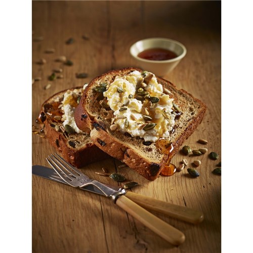 TIP TOP SUPER THICK RAISIN TOAST 6 X 650GM